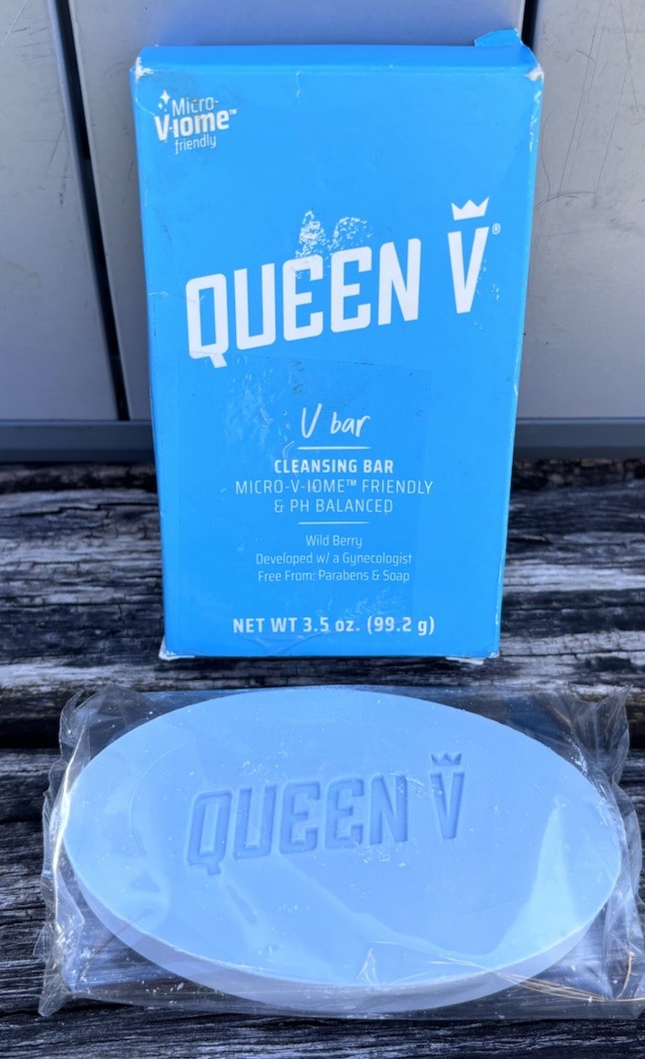 Queen V Cleansing Bar 3 Set V Bars WILD BERRY pH Balanced Soap 3.5oz Sealed NEW