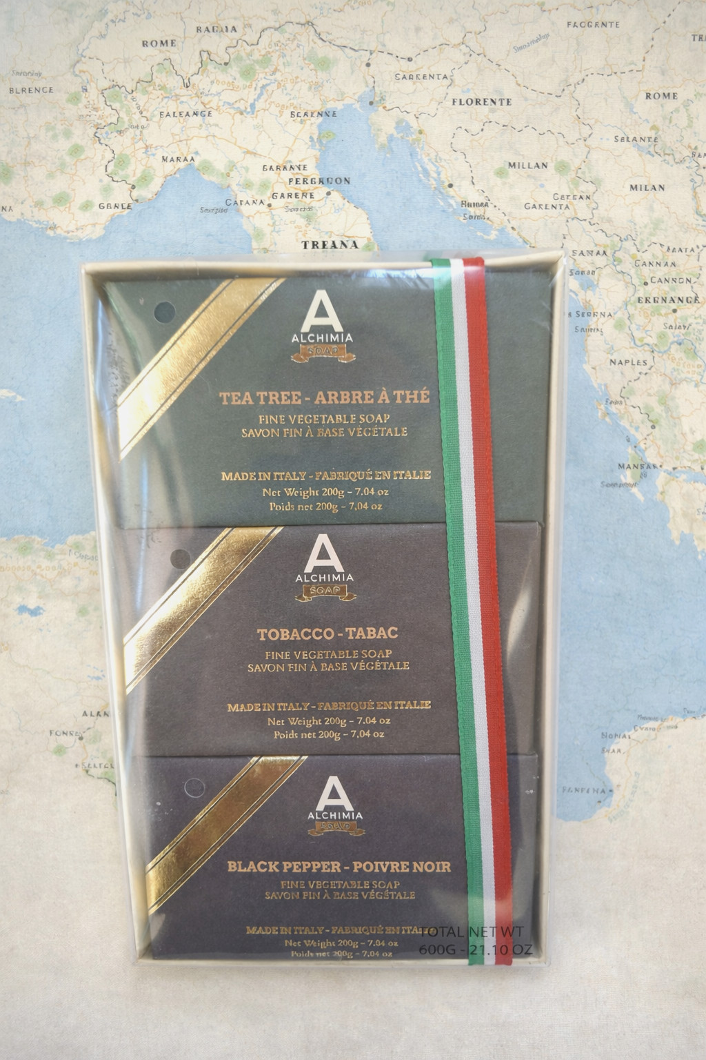 Alchimia Fine Vegetable Soap Trio Italy – Tea Tree, Tobacco & Black Pepper – New