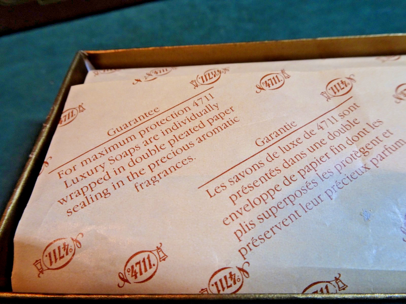 MUELHENS #4711 TOBACCO LUXURY SOAP BARS, SET/3, GERMANY, ORIG. BOX, 3.5 OZ EACH