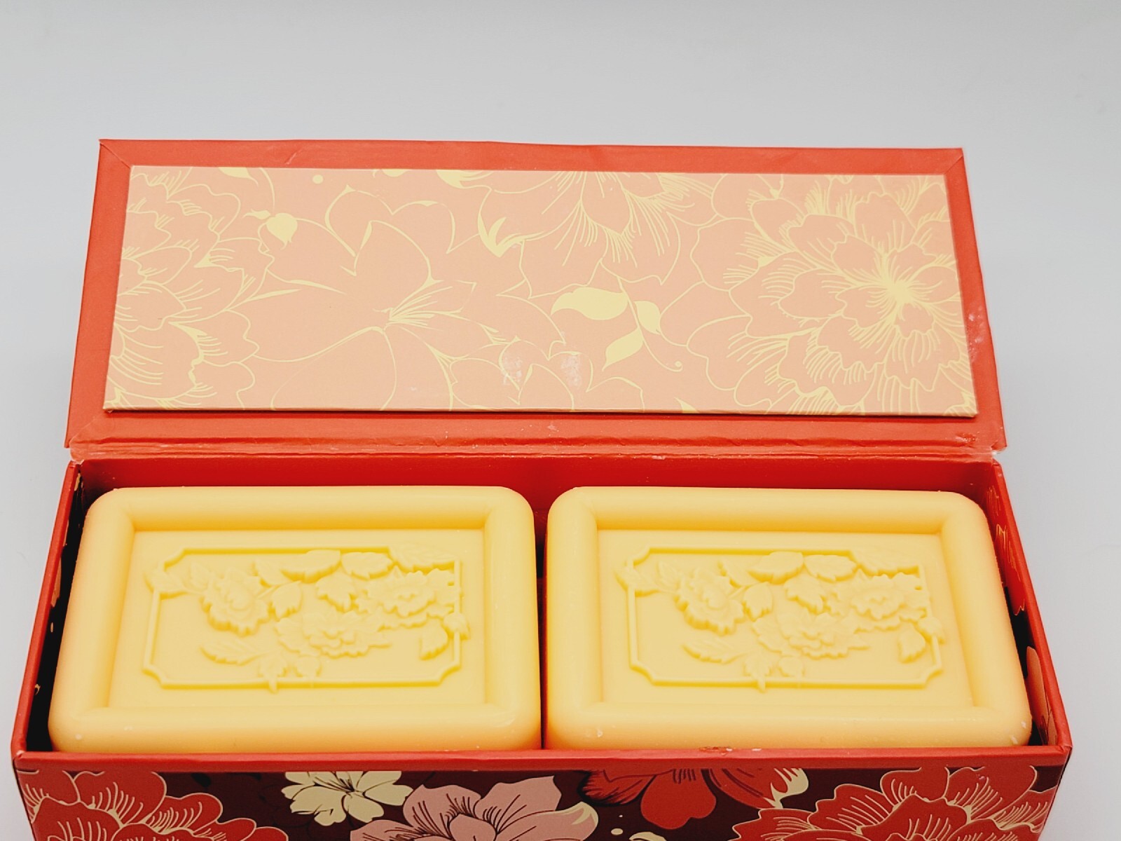 San Francisco Soap Company Blood Orange Set Of Two Scented Bars. 5oz Each Bar