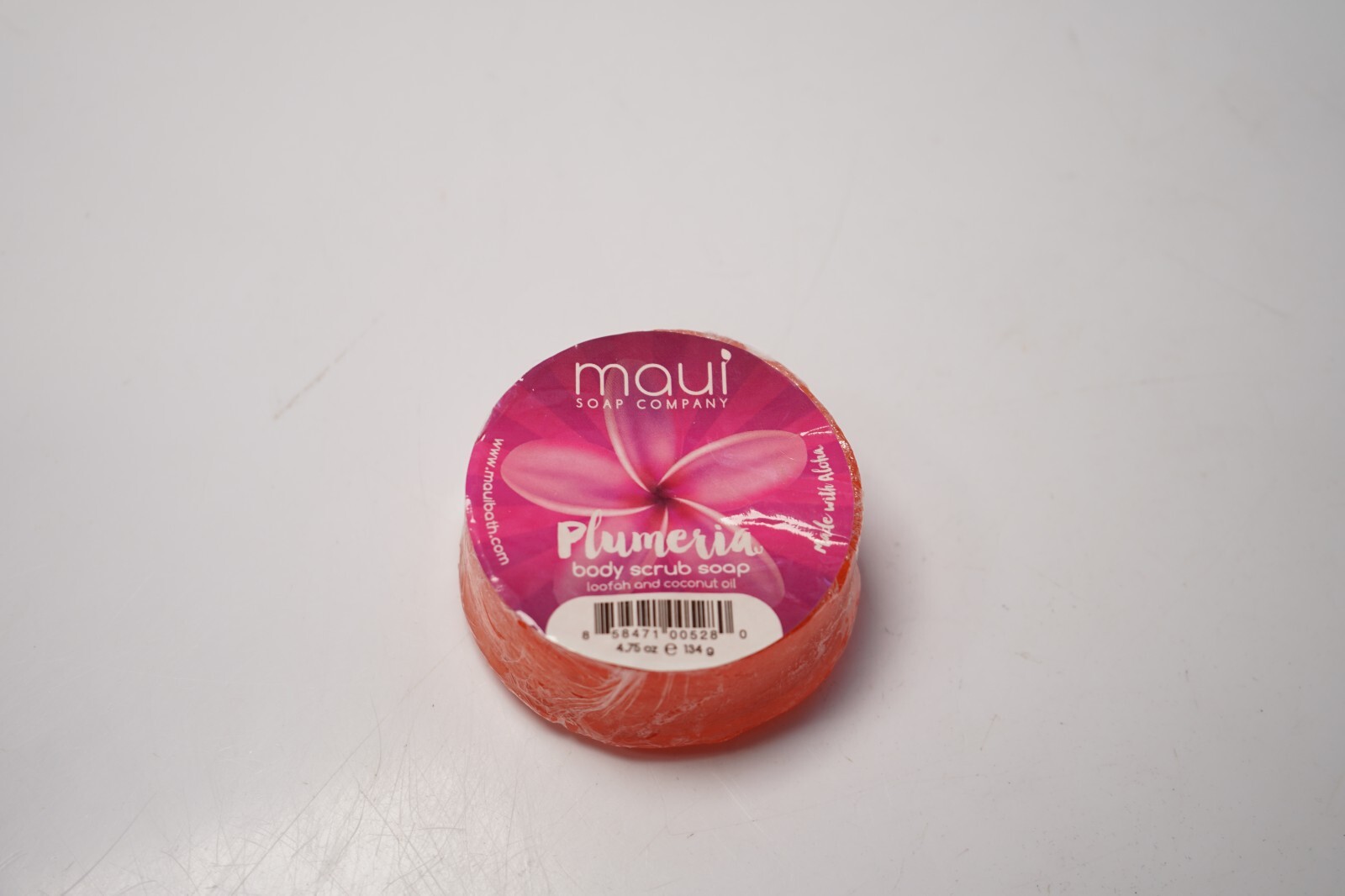 Maui Soap Co Loofah Body Scrub Soap – Plumeria Loofah and Coconut Oil Bar 4.75oz