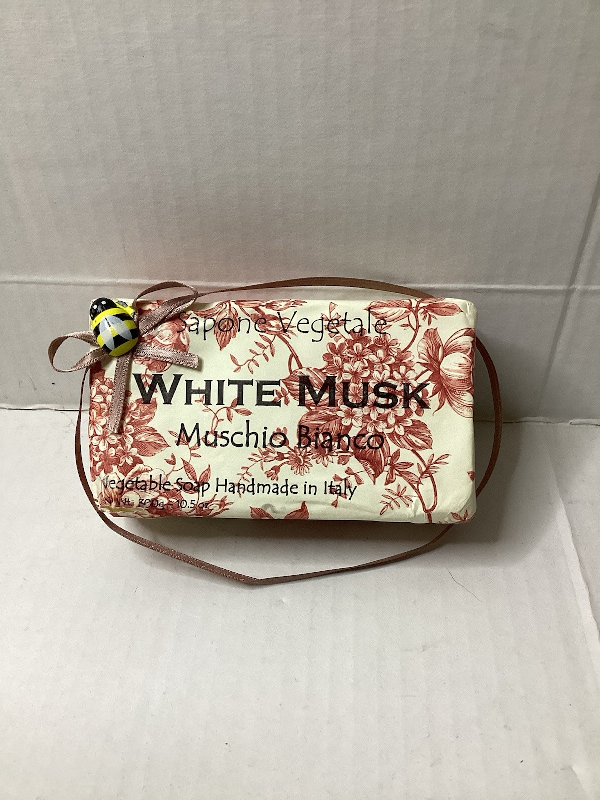 Hopificio – White Musk Finest Triple Milled, All-Natural Bar Soap – 10.5 oz