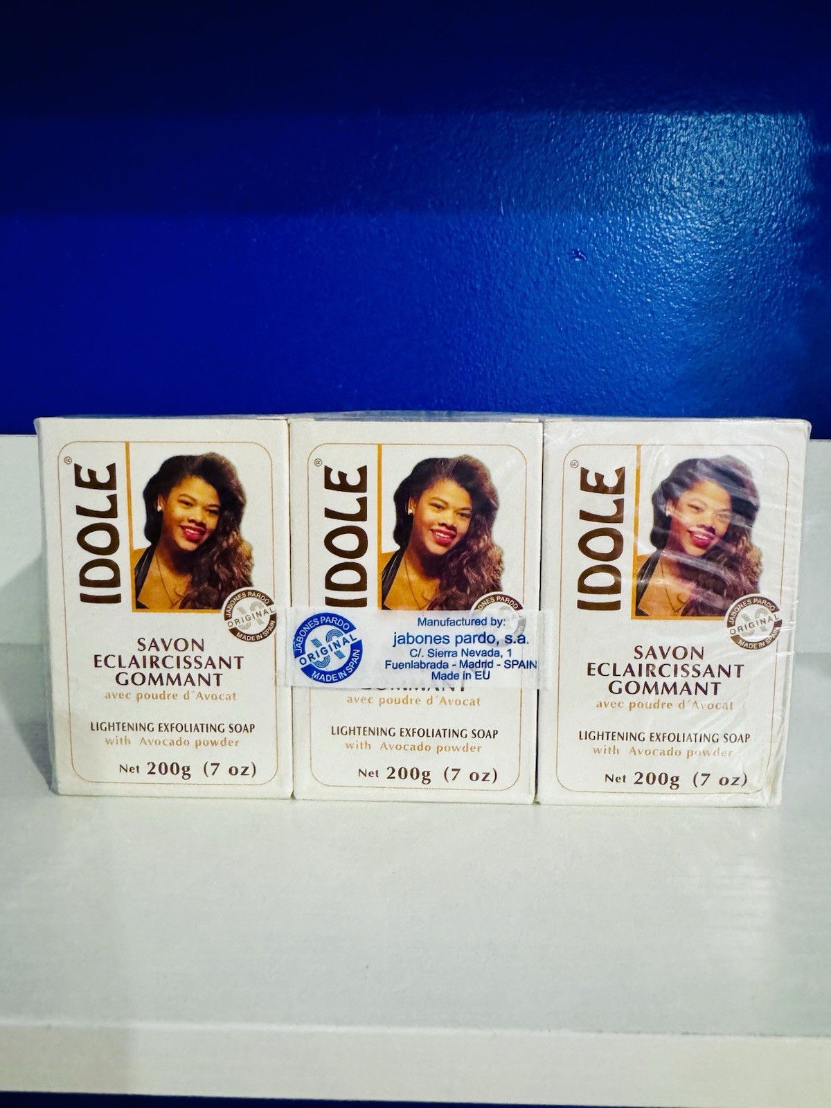 PACK OF 6 IDOLE Lightening Exfoliating Soap With Avocado Powder 200g (7 Oz)