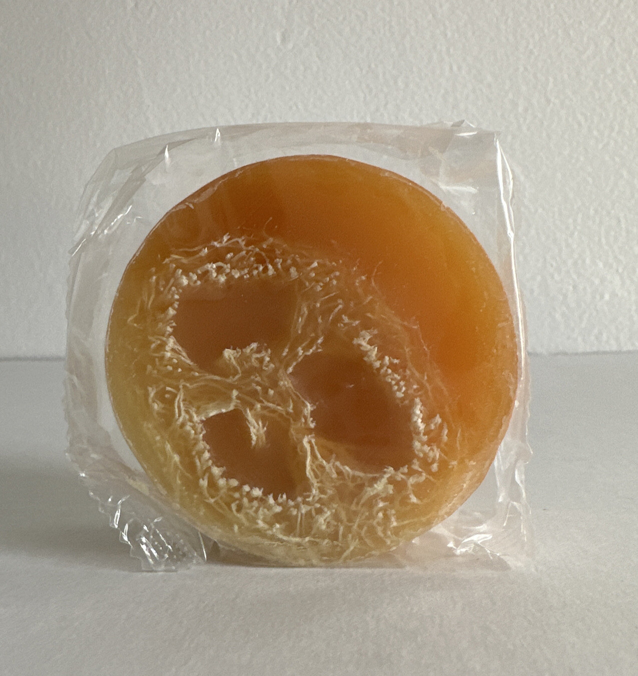 Sai Sei Mineral Loofah Body Polish Soap Cleansing Purifying Moisturizing