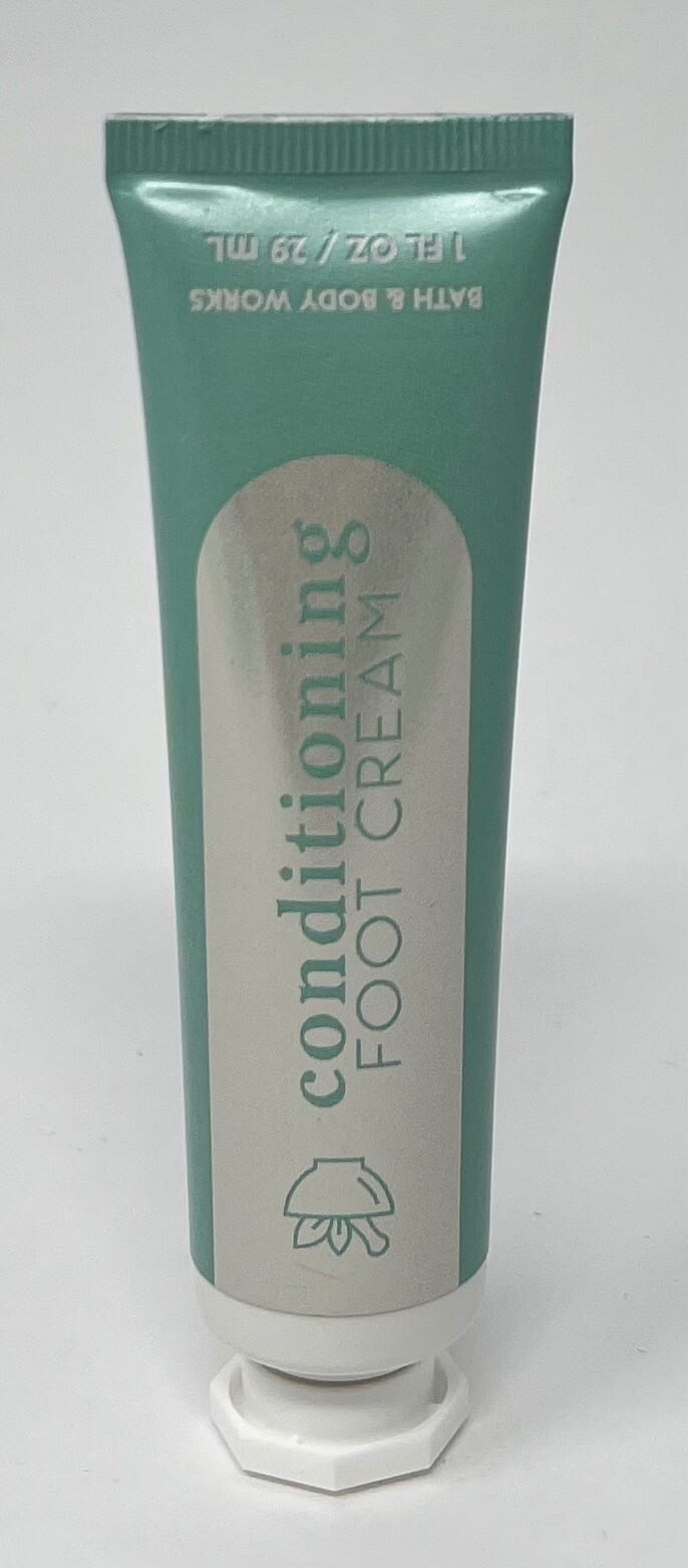 2 BATH & BODY WORKS CONDITIONING FOOT CREAM LOTION TRAVEL 1OZ SHEA BUTTER