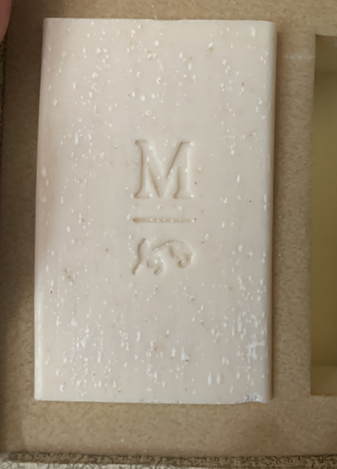 Savon De Luxe Almond Soap 6.6 Oz Bar M Gift Box French Milled And 2 Bath Cubes