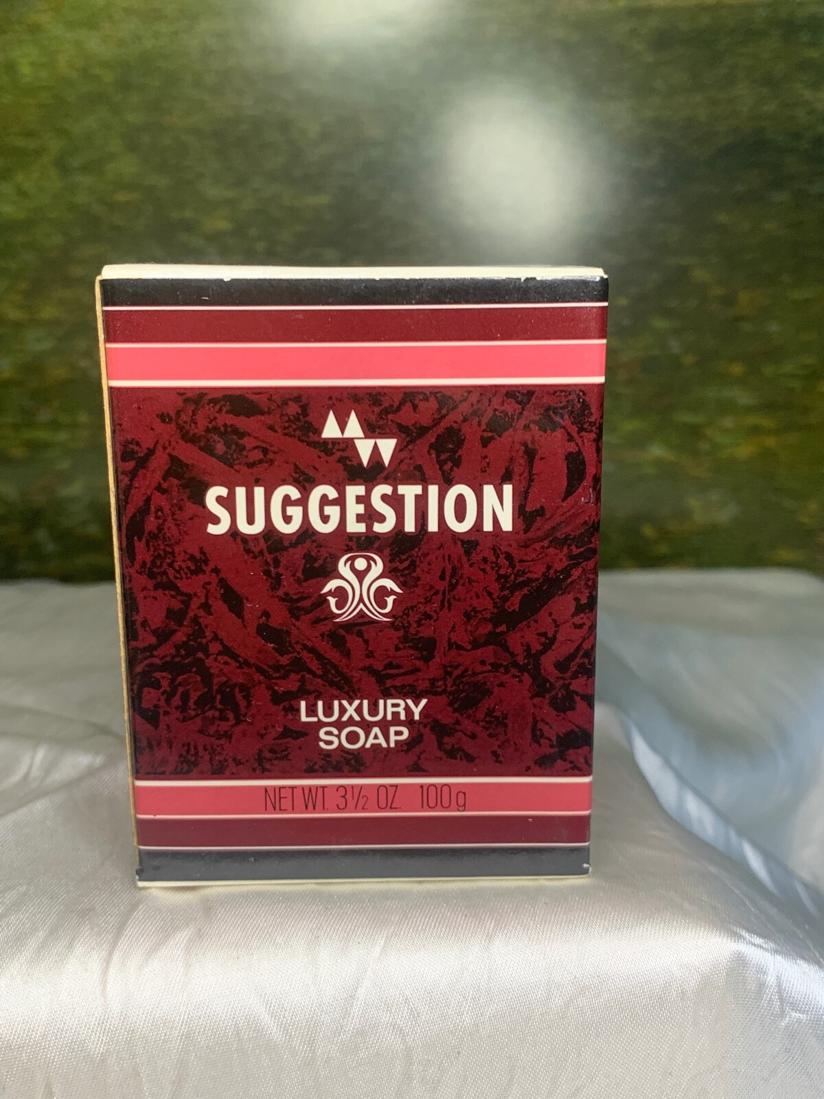 Suggestion 100g Luxury Soap Unisex (new with box)