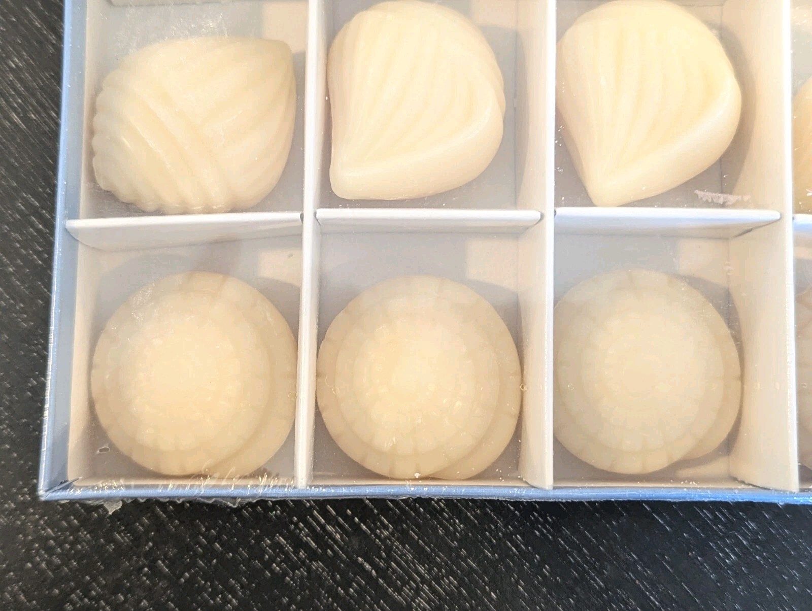 Saponificio Varesino Fine Natural Soap 12 Ivory Seashell Colored Italy 12x.9oz