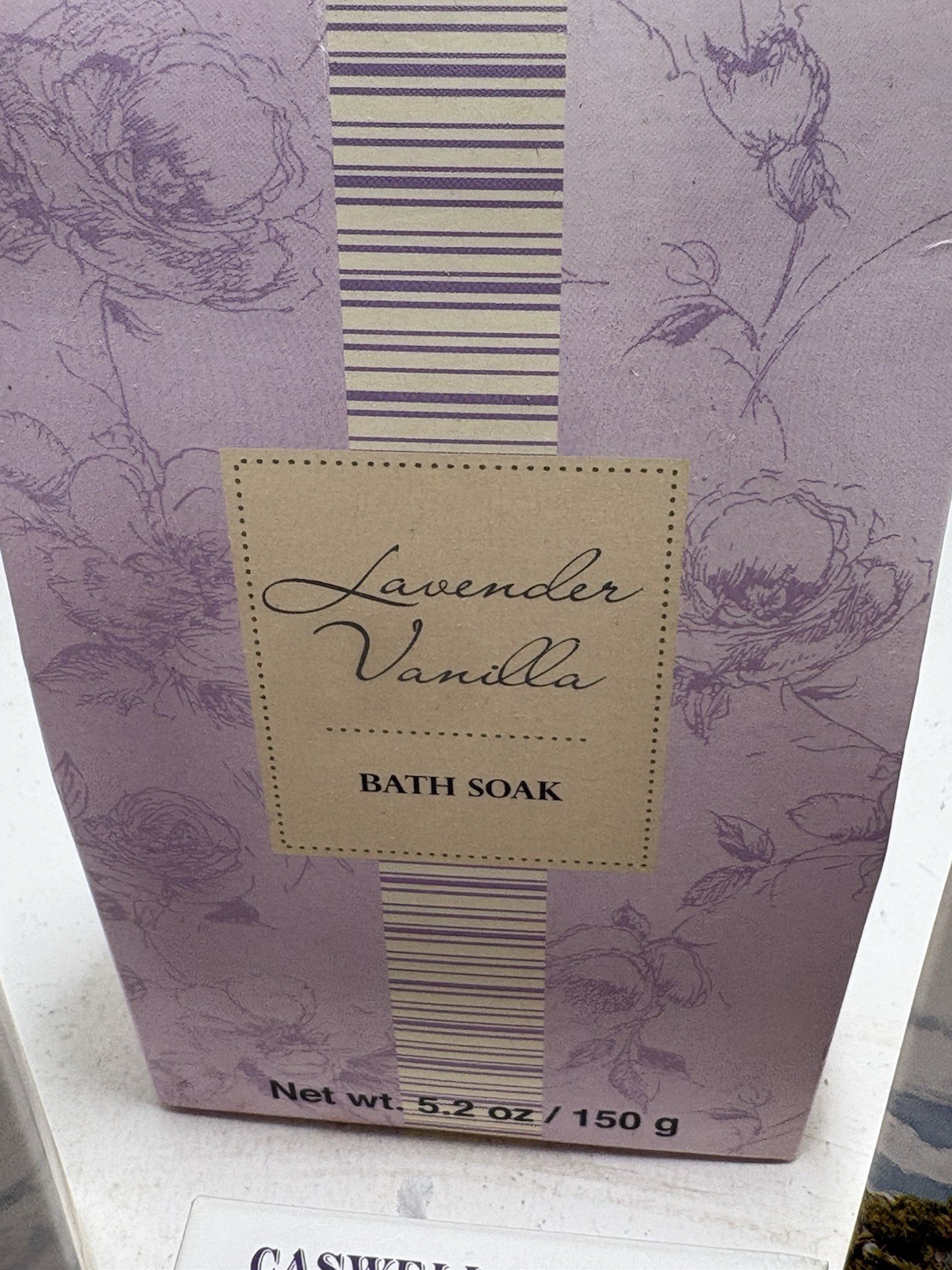 Caswell-Massey English Lavender Soap Trio (3.25 oz) = Lavender Vanilla Bath Soak