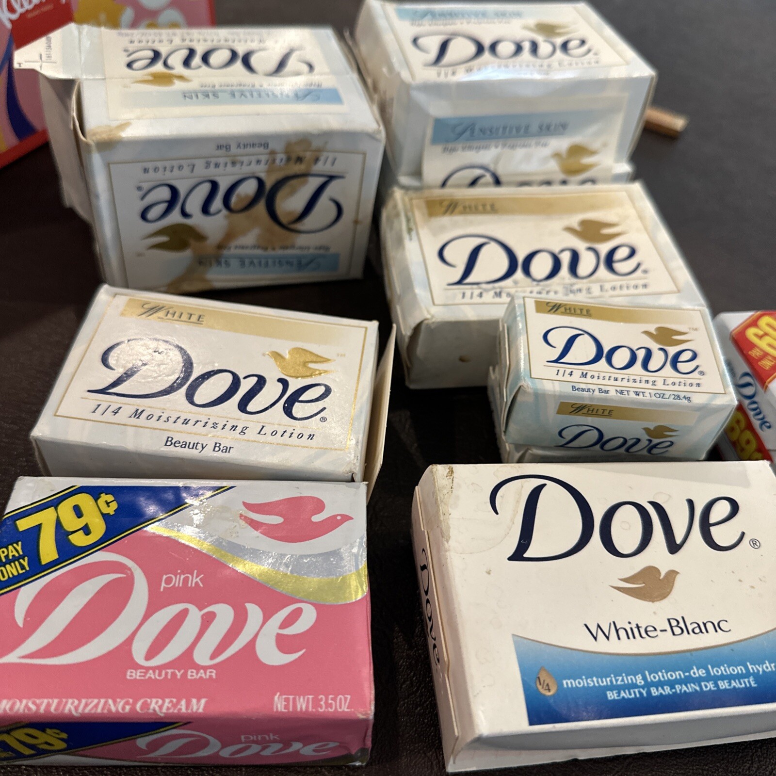 Vintage 1997 Dove Soap White 1/4 Moisture Lotion Bar 11 Pack Various Sizes