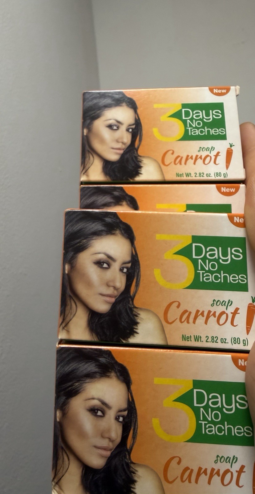 3 Days No Taches Carrot Body Bar Soap for Women, 2.82 oz (80 g) ( total 1 )