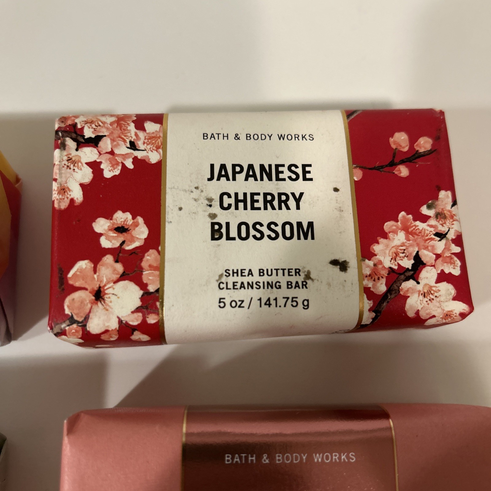 Bath and Body Works Lot Of 4 5 Oz Shea Butter Cleansing Bars 141.75g Each Sealed