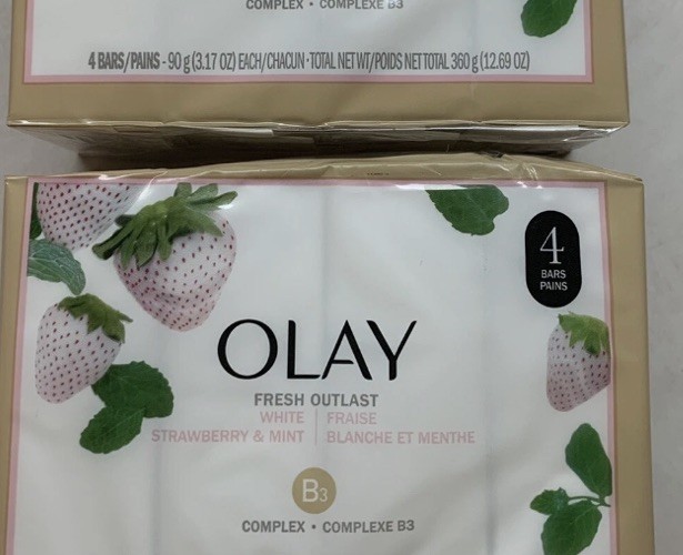 Olay Fresh Outlast White Strawberry & Mint Bar Soap – 8 Total, Sealed