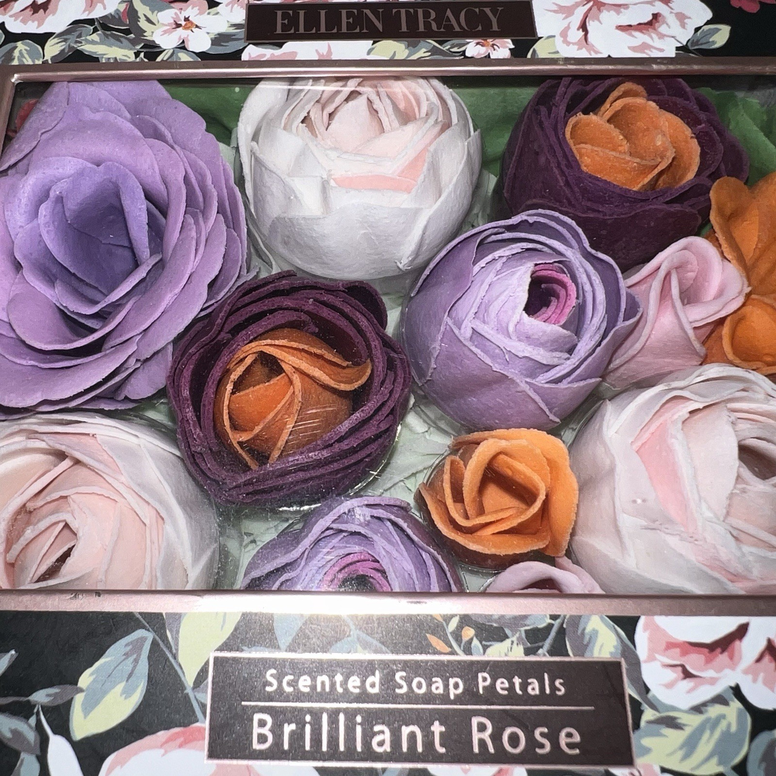 Scented Soap Petals Brilliant Rose Ellen Tracy New Open Box 15 Pcs Fragrant