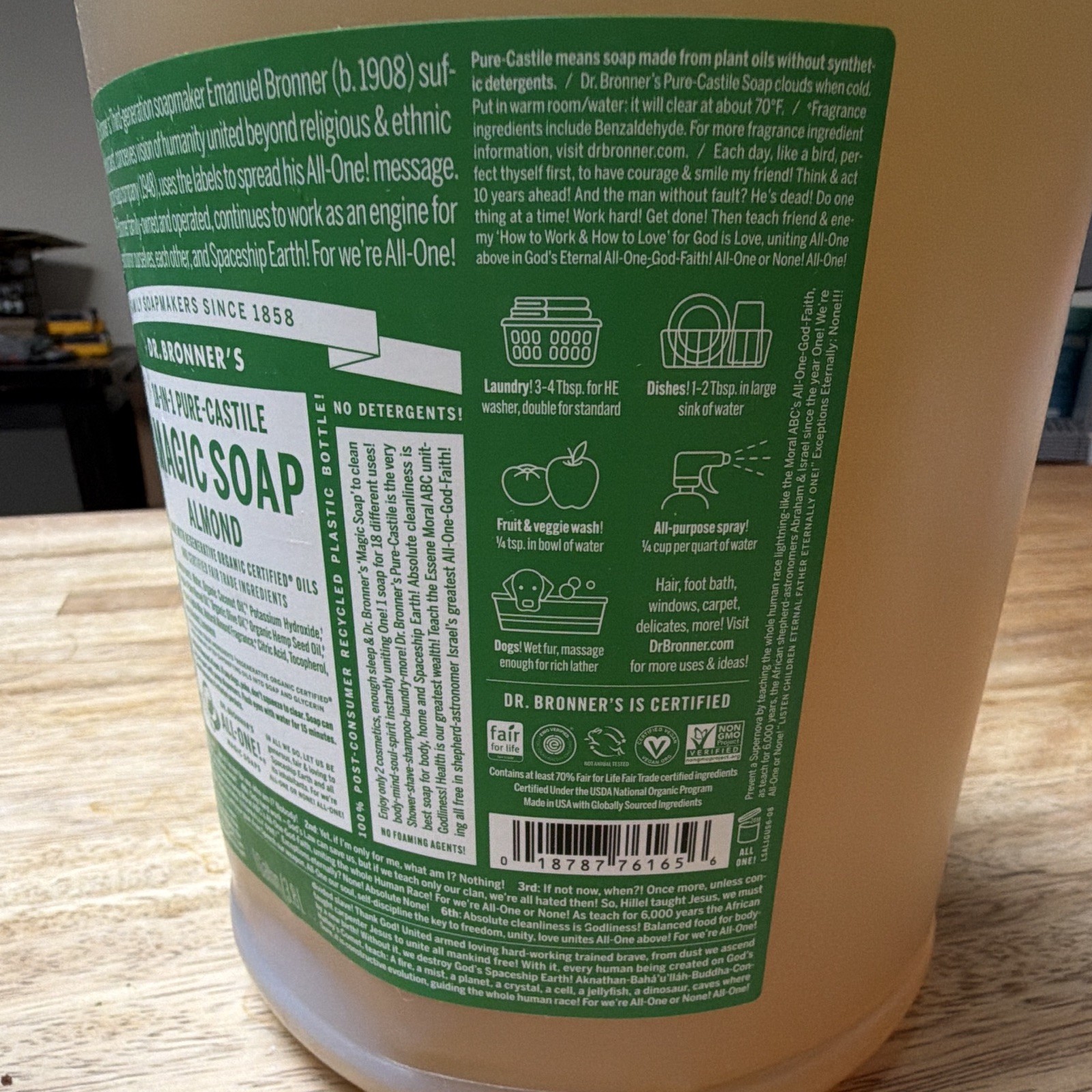 Dr. Bronner’s 18-in-1 Pure-Castile Castile Soap Almond Scent 1 Gallon 3.8L