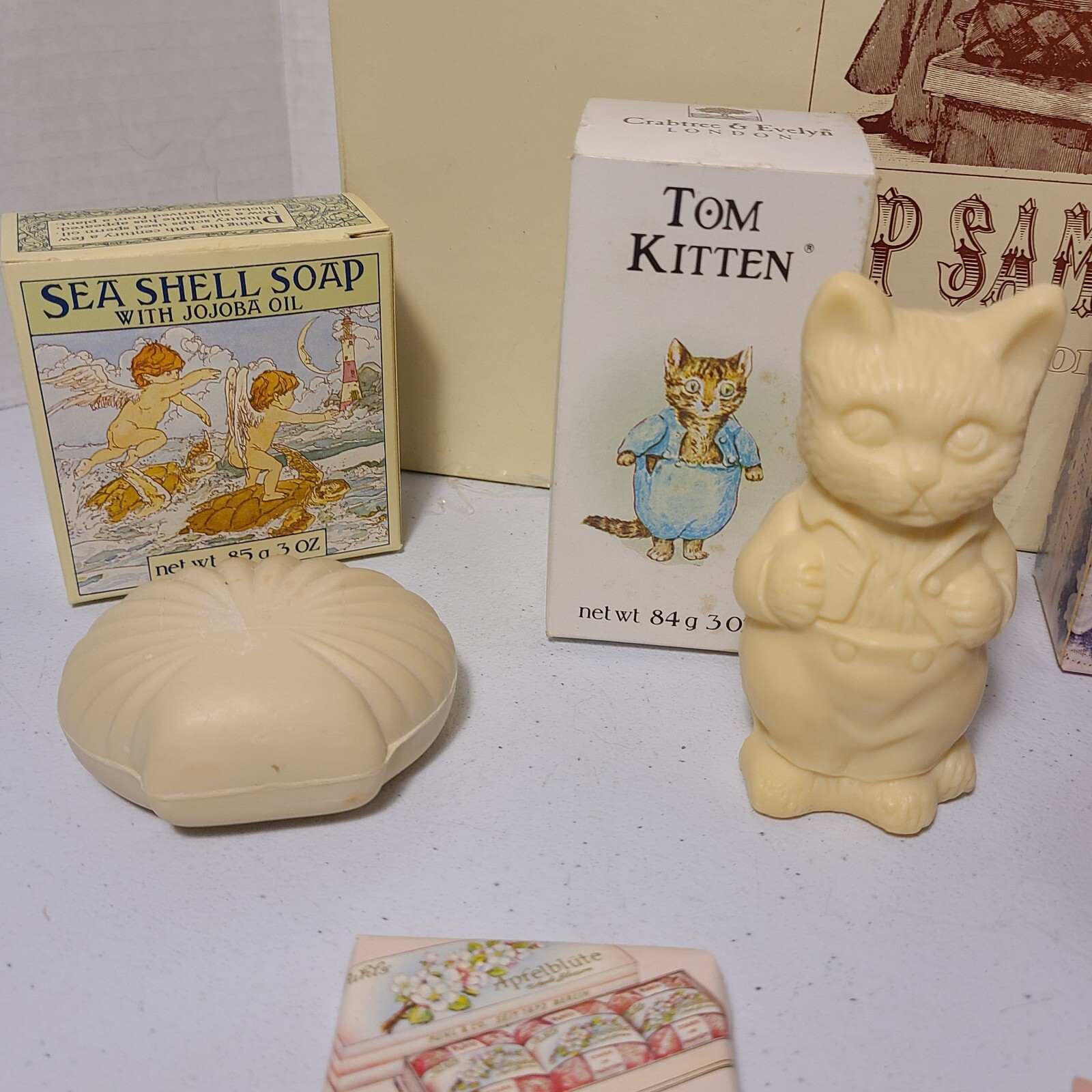Crabtree & Evelyn Vintage 1978 (Lot Of 8)Bar Soap 3oz. Cat, Jasmin, Seashell