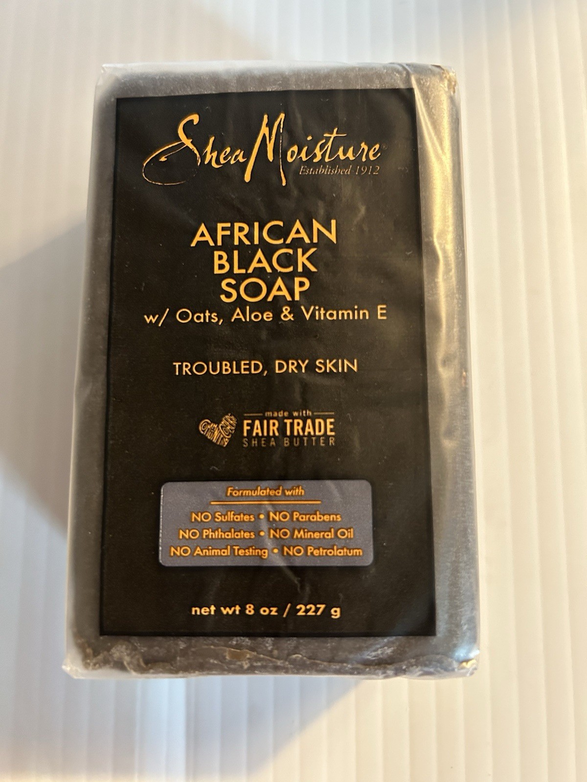 Shea Moisture African Black Soap Oats Aloe Vitamin E For Troubled, Dry Skin 8oz