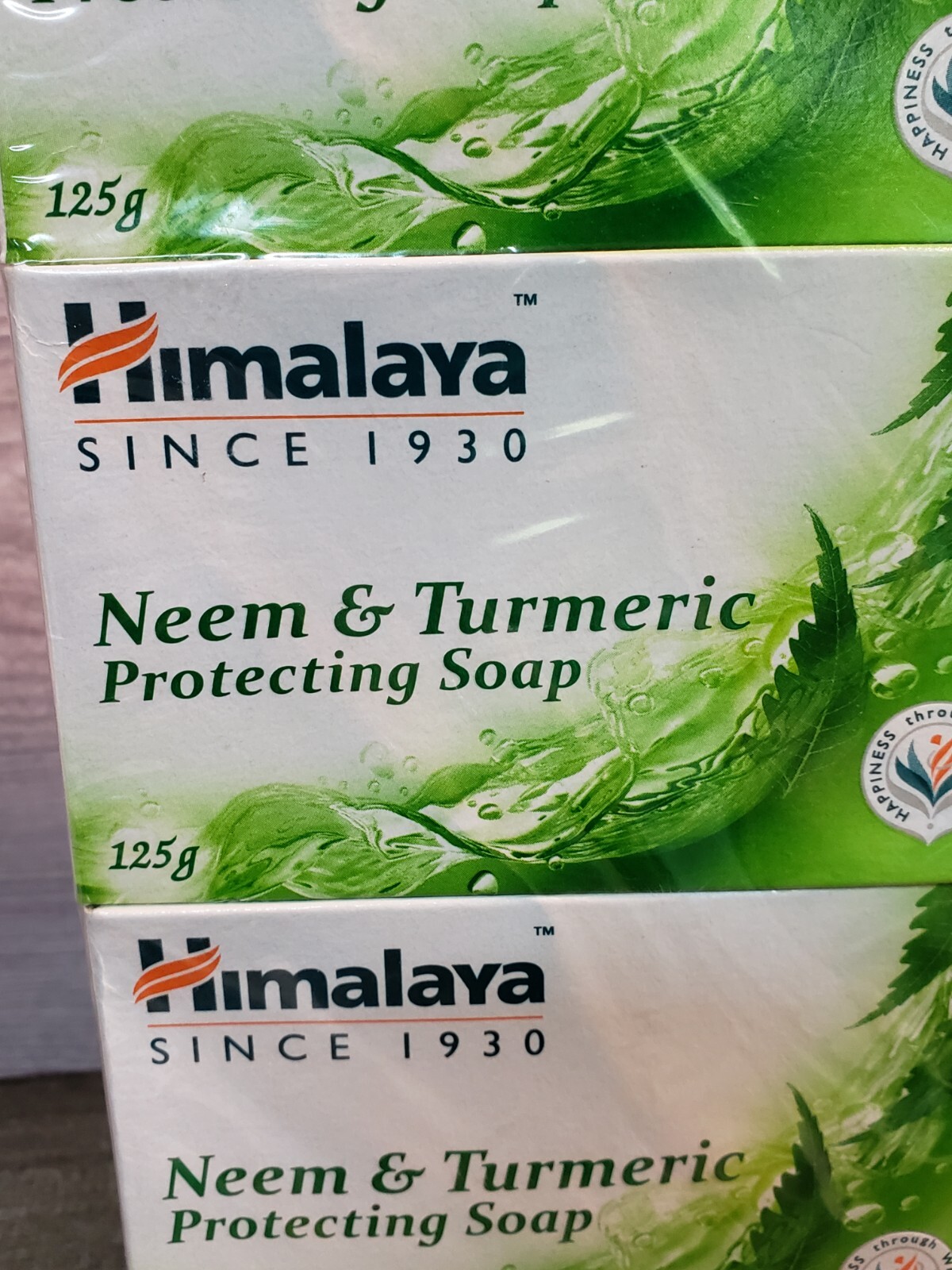 Himalaya NEEM & TURMERIC Protecting Soap – 125g/4.4 oz