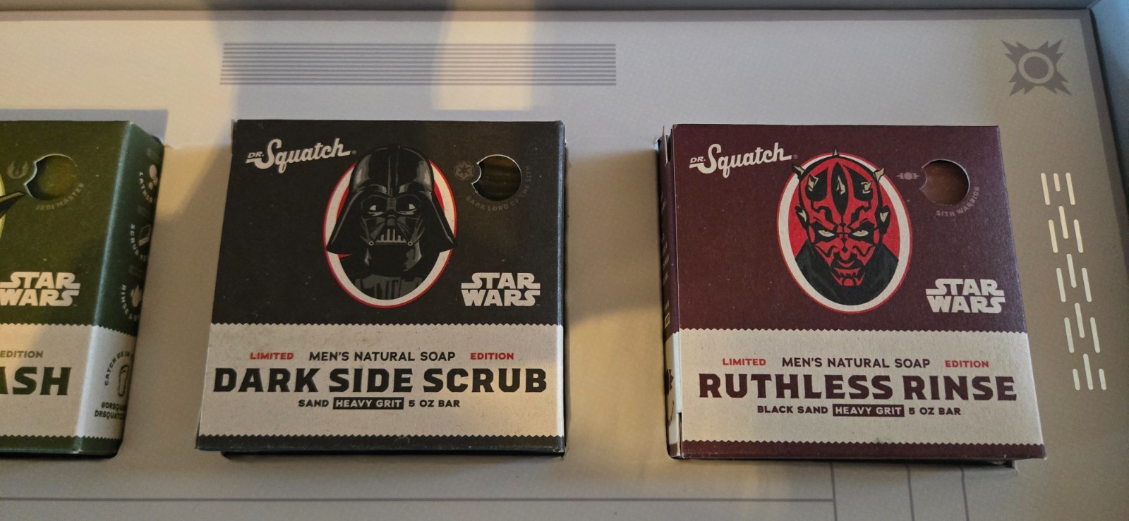 Dr. Squatch STAR WARS-Limited Edition-4 Specifically Crafted Soap Bars NIB
