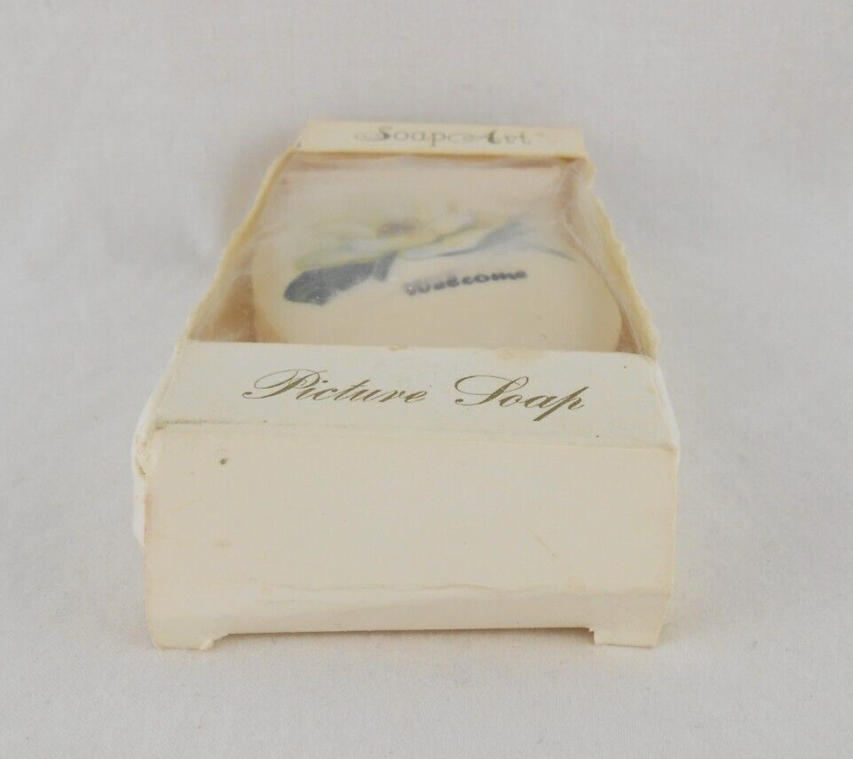 Lasting Impressions Soap Art 3.0 oz Picture Soap Bath Bar Welcome Guest