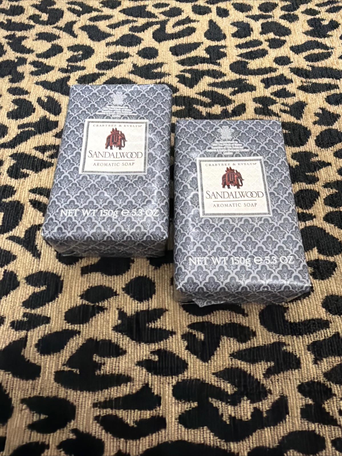 2 Crabtree & Evelyn SANDALWOOD AROMATIC BAR SOAPS 5.3 OZ/150g Each
