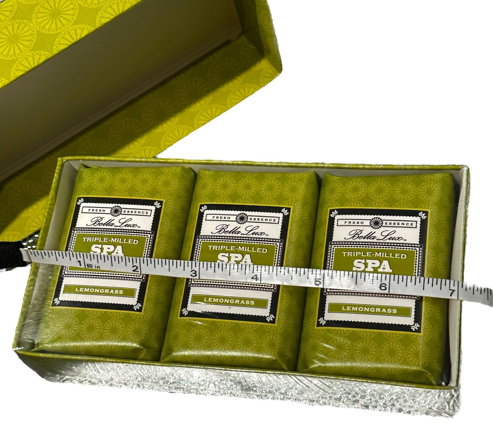 Bella Lux Spa Soap Lemongrass Vegetable Triple Milled 3 Bars in Box READ