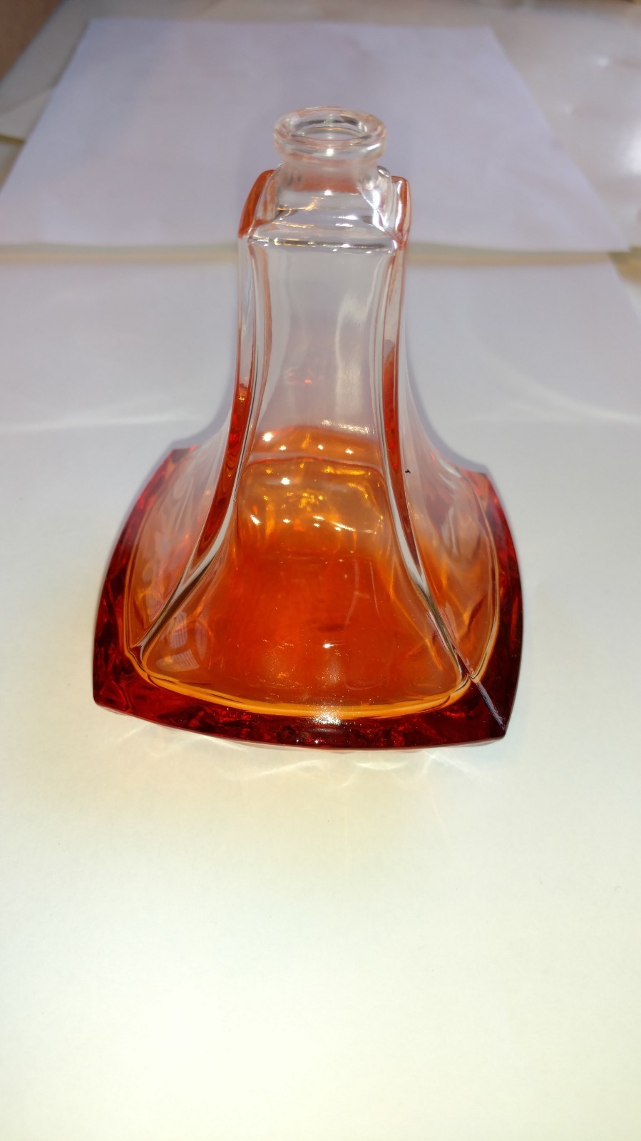 24 GLASS PERFUME BOTTLES NEW EMPTY Orange 100ml