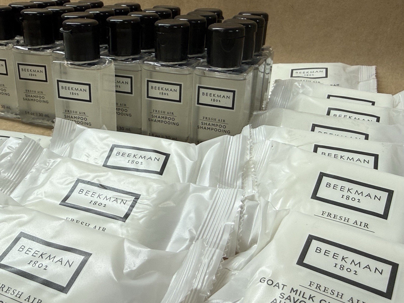 50pc Beekman 1802 Fresh Air Shampoo & Goat Milk Bar Soap Hotel Size 1 oz