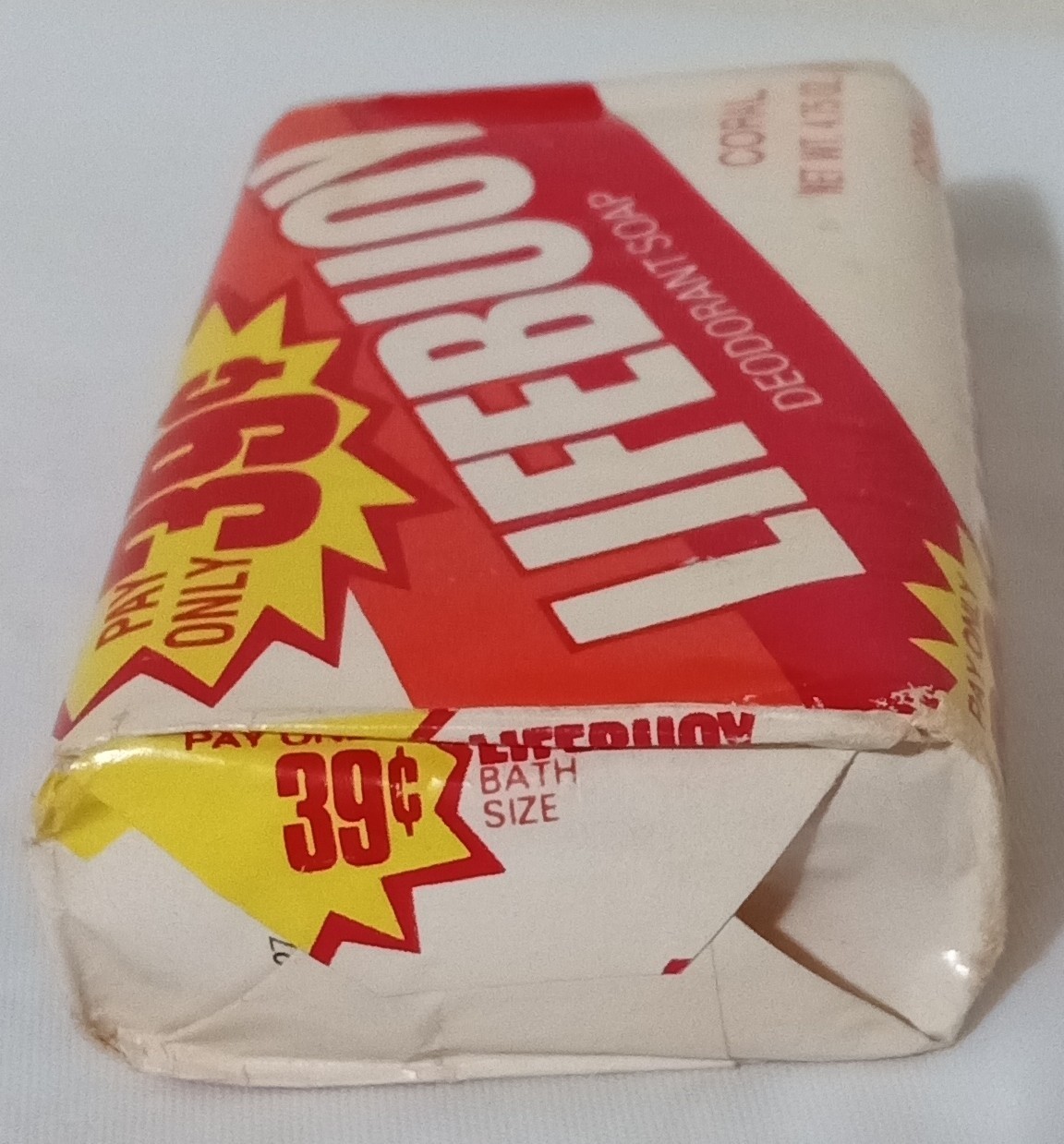LIFEBUOY Bar Deodorant Soap CORAL 4.75 oz Unused Vintage Lever Bros. Bath Size