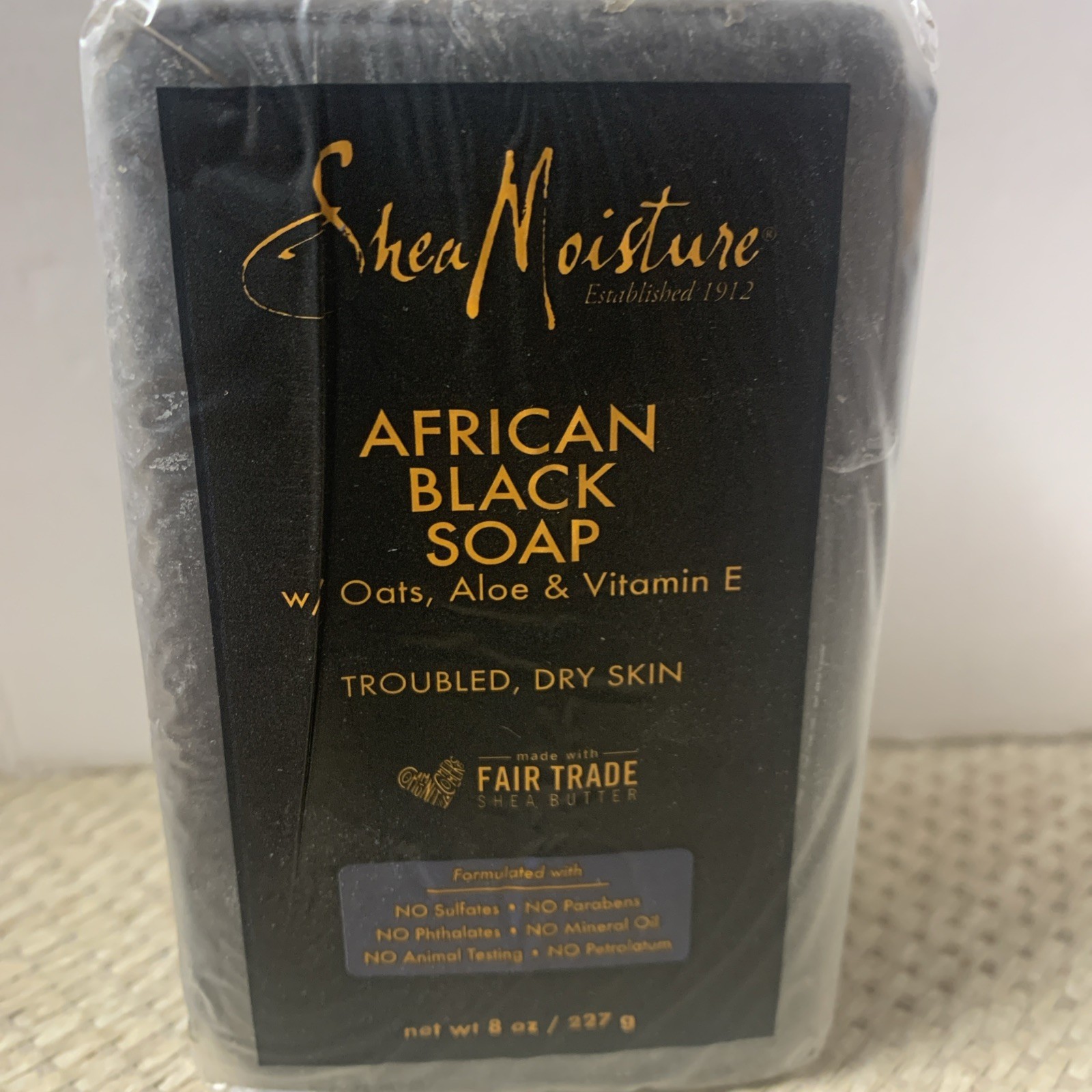 Shea Moisture African Black Soap Oats Aloe Vitamin E For Troubled, Dry Skin 8oz