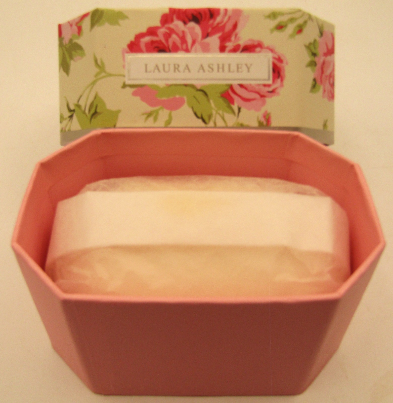 Laura Ashley Soap Bar Triple Milled Pure Vegetable Portugal 250g 8.8 oz Vintage