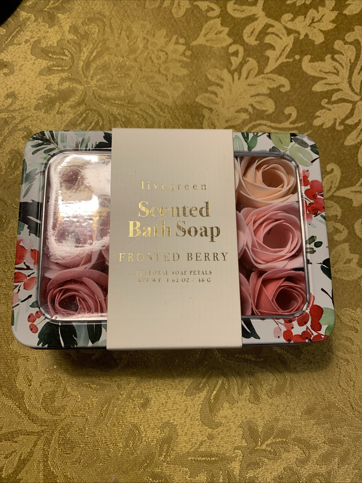 Brand New in Box Livegreen Scented Bath Soap 12 Floral Soap Petals Frosted Berry