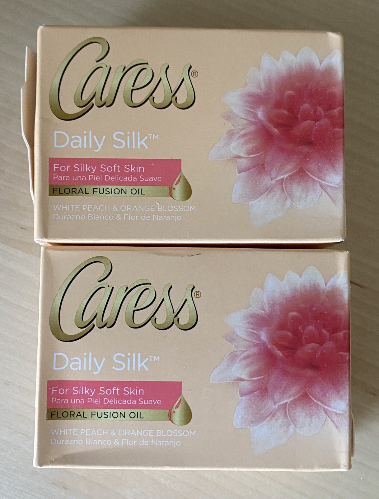 2-CARESS DAILY SILK WHITE PEACH & SILKY ORANGE BLOSSOM BEAUTY BAR SOAP