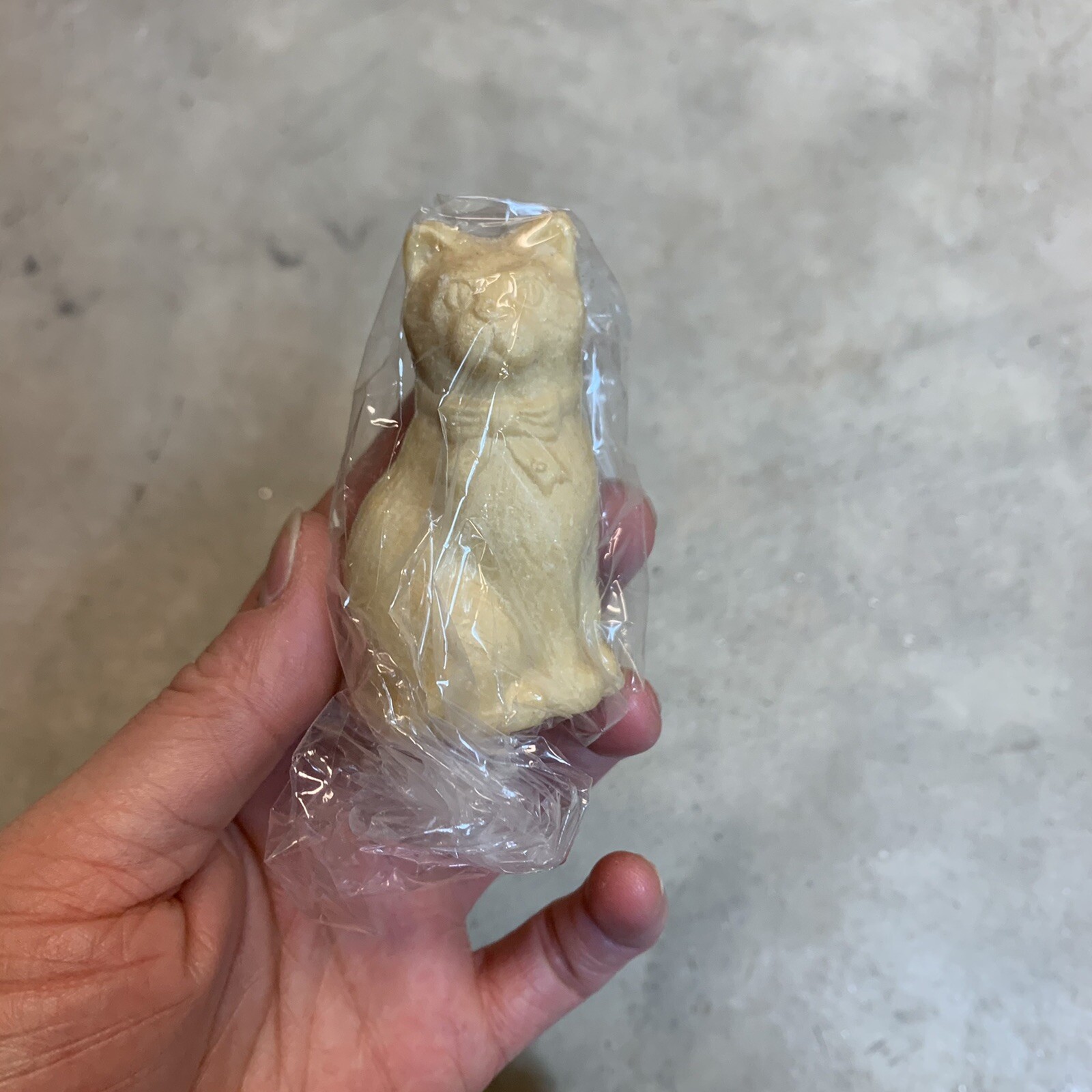 Precious Kitty Sculpted Soap 2 1/2″ Yellow Gold Buttermilk Shea/Cocoa Butter NEW