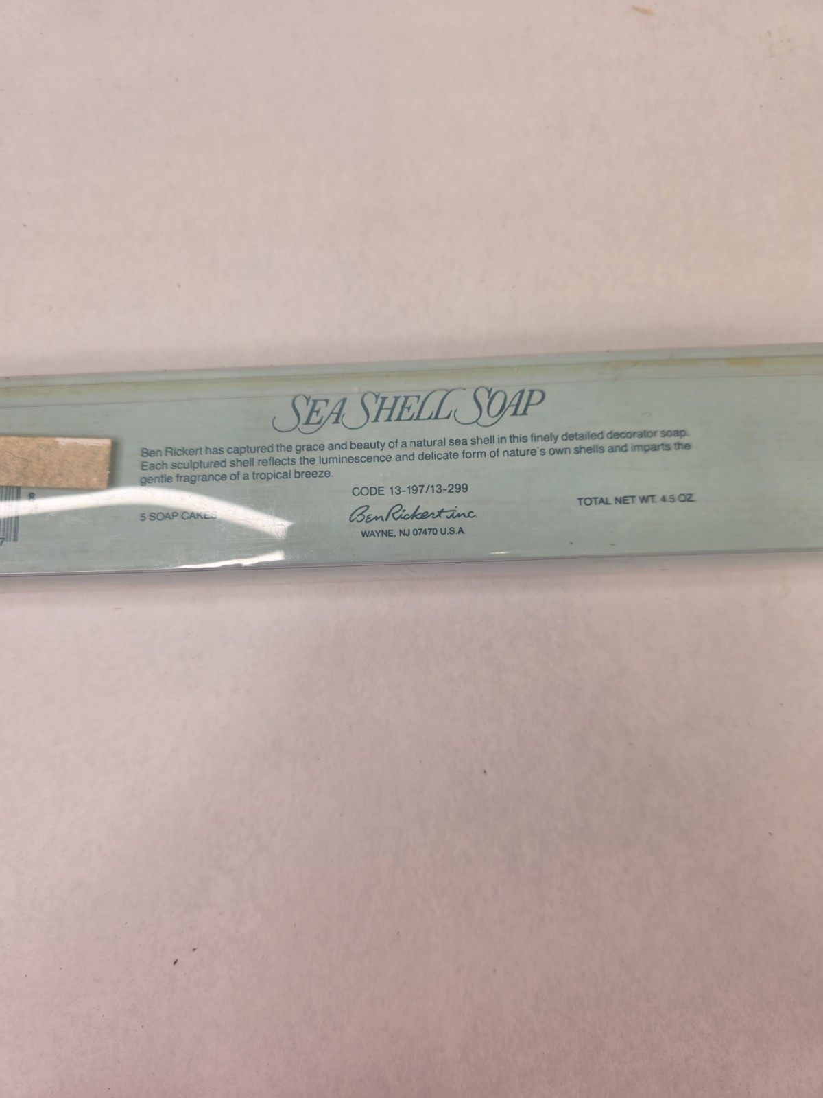 New Vintage Boxed Set of Sea Shell Bar Soap by Ben Rickert Decorative