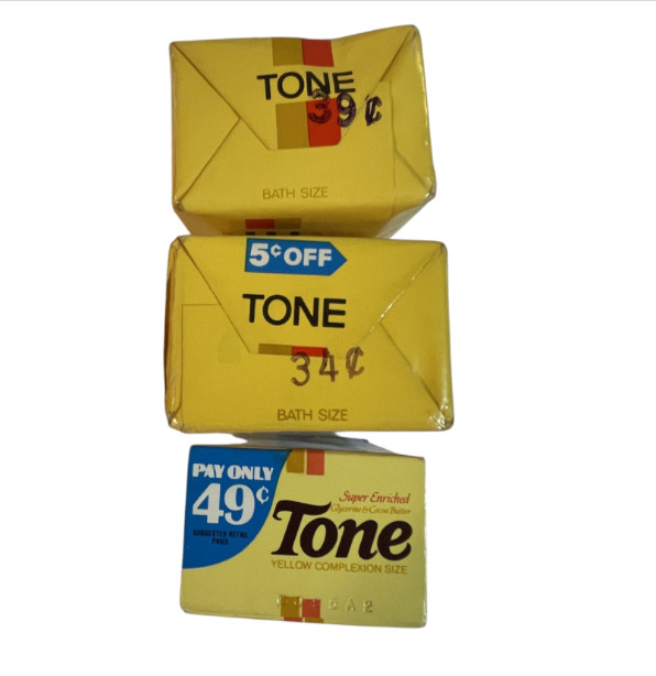 Vtg Tone with Cocoa Butter Moisturizing Skin Care Bar Soap 4.75oz 3.5 Oz Bundle
