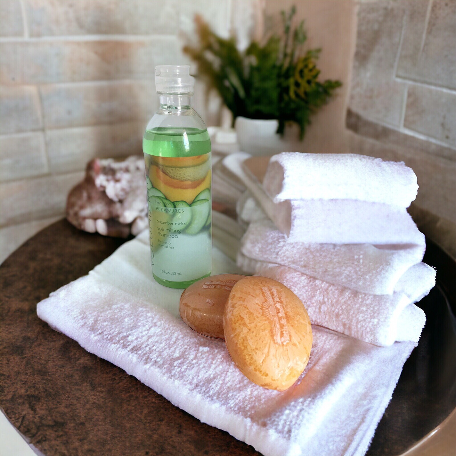 2 Bath & Body Works Rich Citrus Cream GENTLE GLYCERIN BARS + Volumizing Shampoo