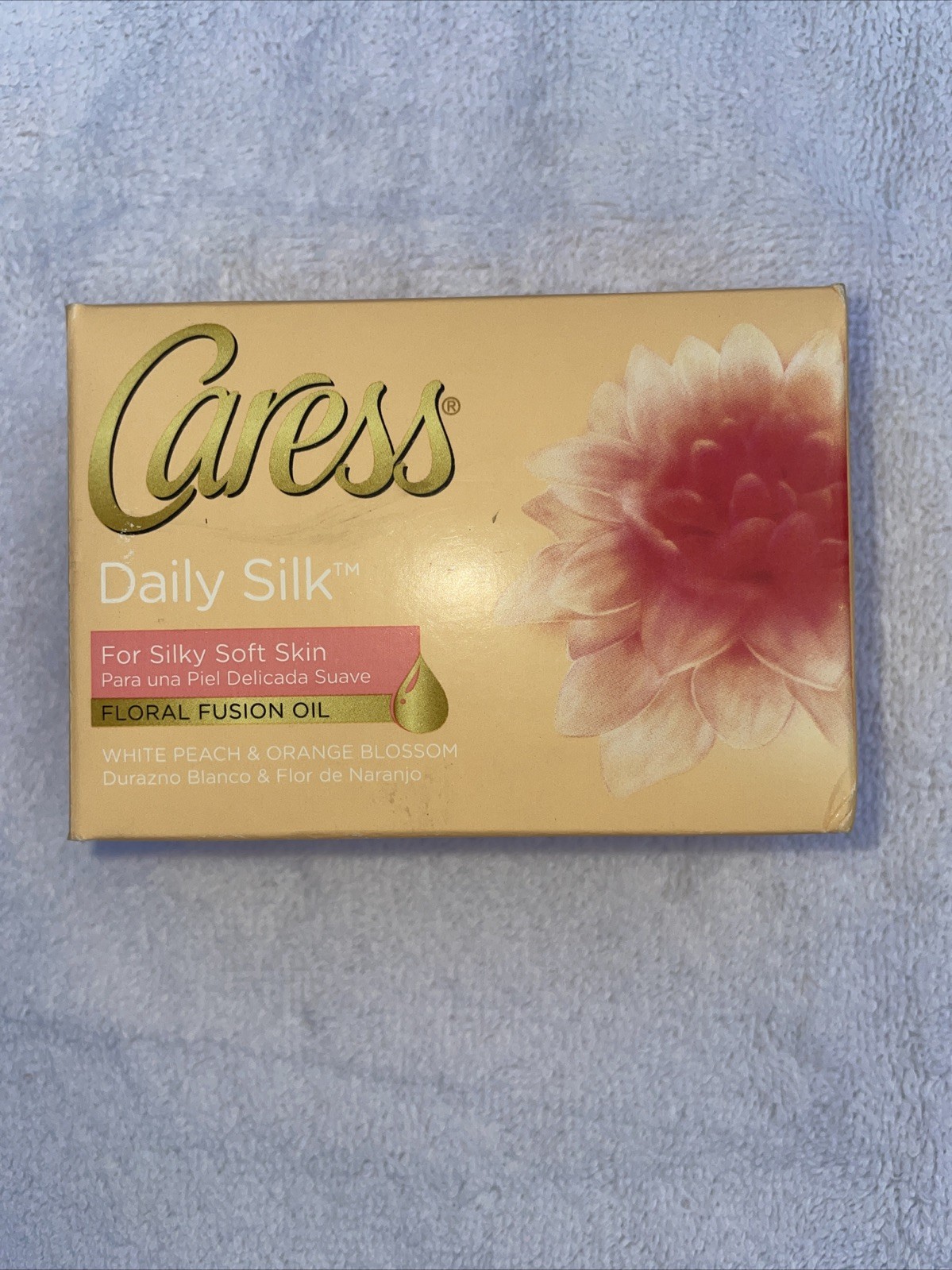 Caress Daily Silk Bar Soap Floral Fusion Oil White Peach Orange Blossom 4 Oz
