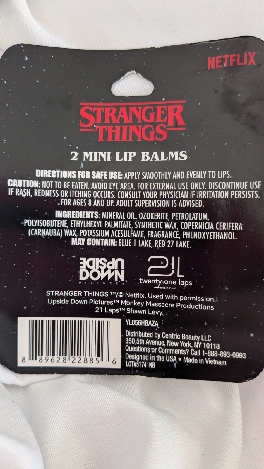 Dr. Squatch Stranger Things Men’s Natural Soap Rainbow Scent & 2 Lip Balms