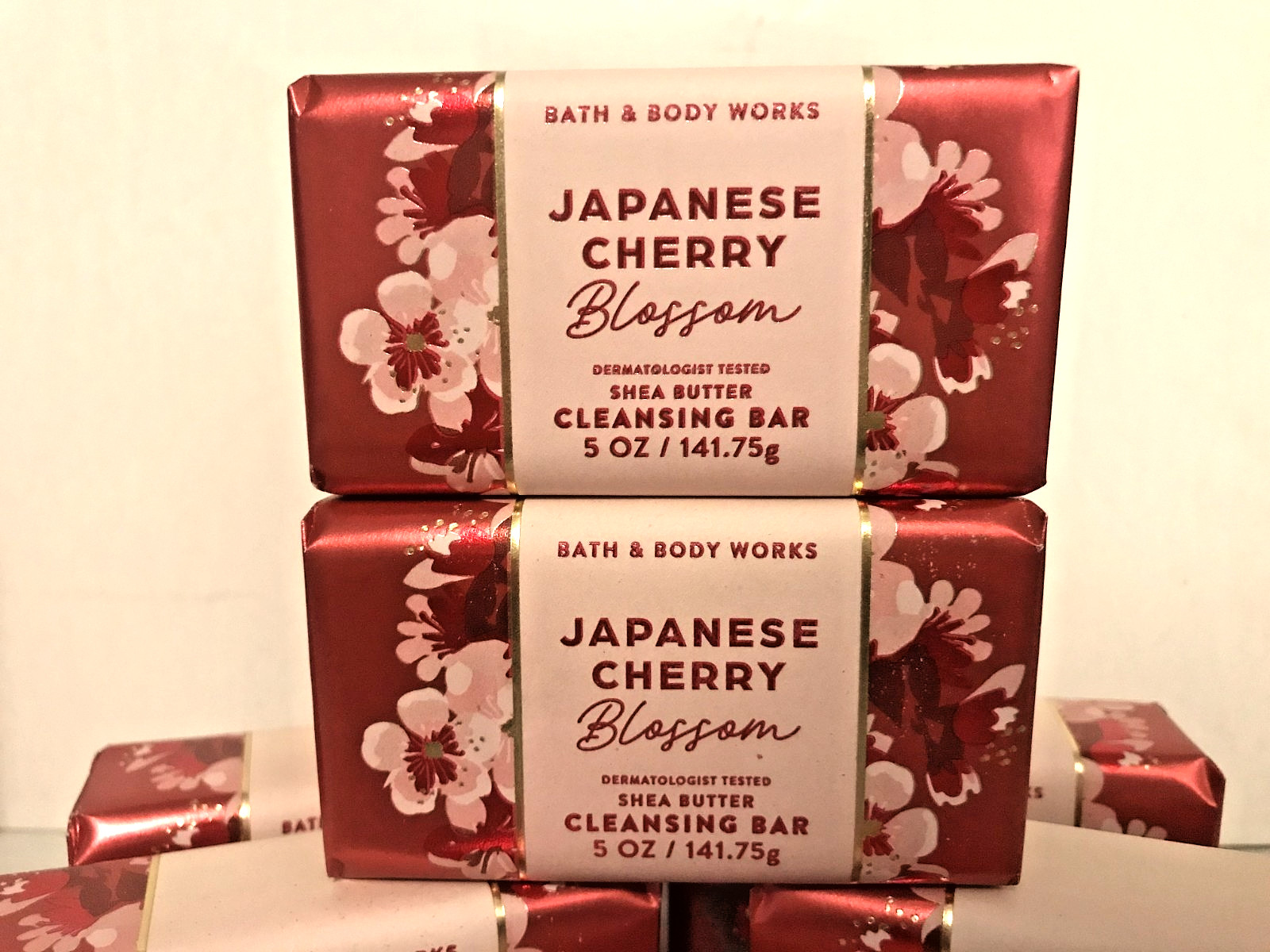 JAPANESE CHERRY BLOSSOM SHEA BUTTER CLEANSING BAR SOAP Bath Body Works LOT X8