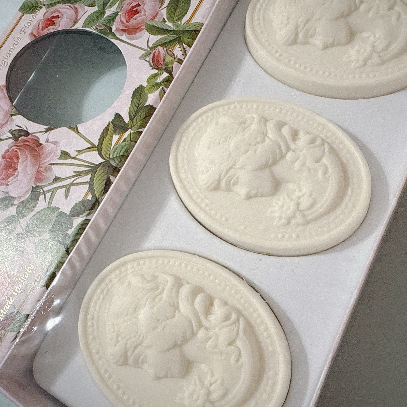 Saponificio Artigianale Fiorentino Fresh ROSE 3×4.40 Oz Bars soap Italy