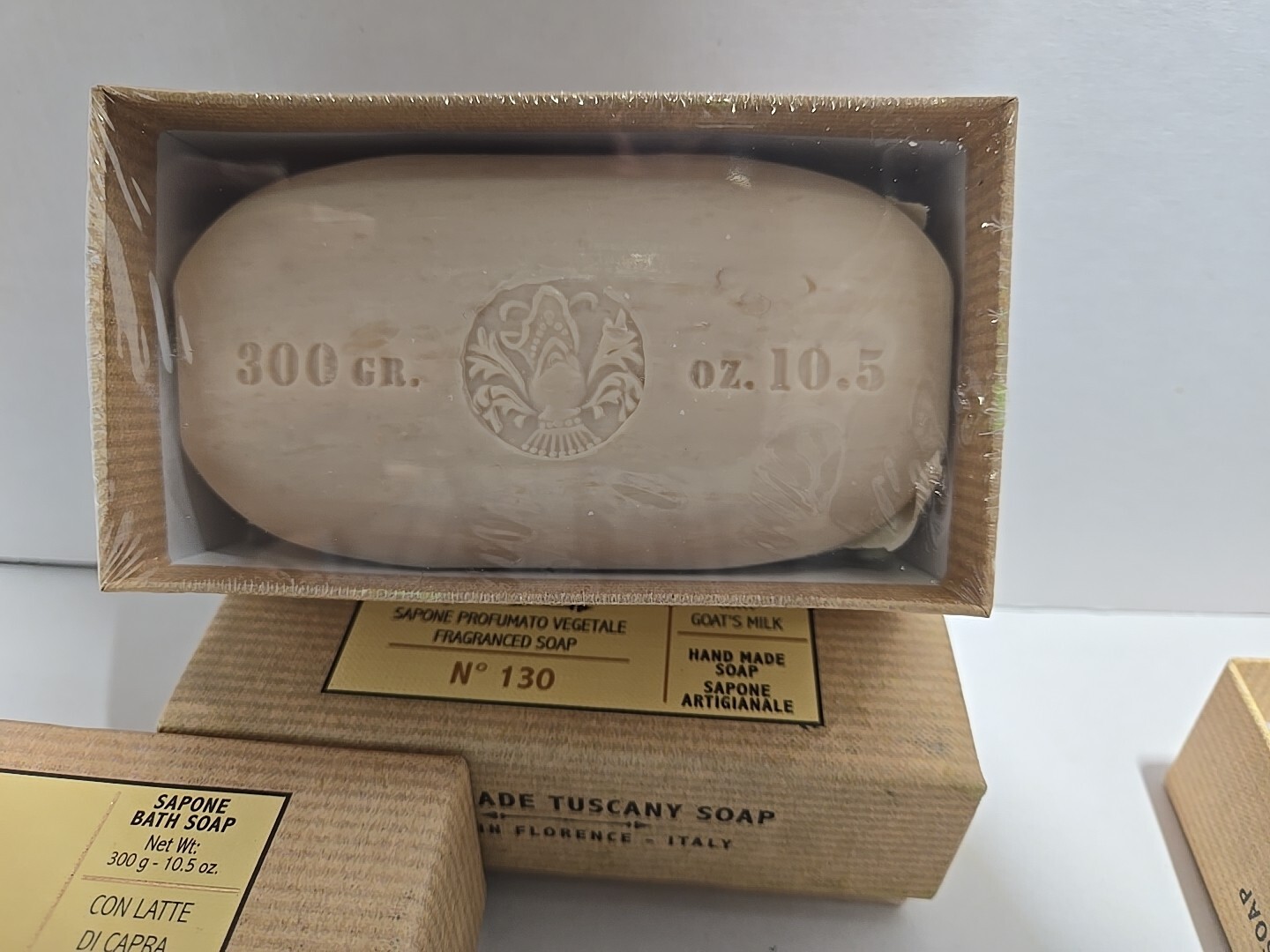 Sapone Profumato Vegetable Fragranced Soap Hand Made in Italy Goat’s milk 3 Pack