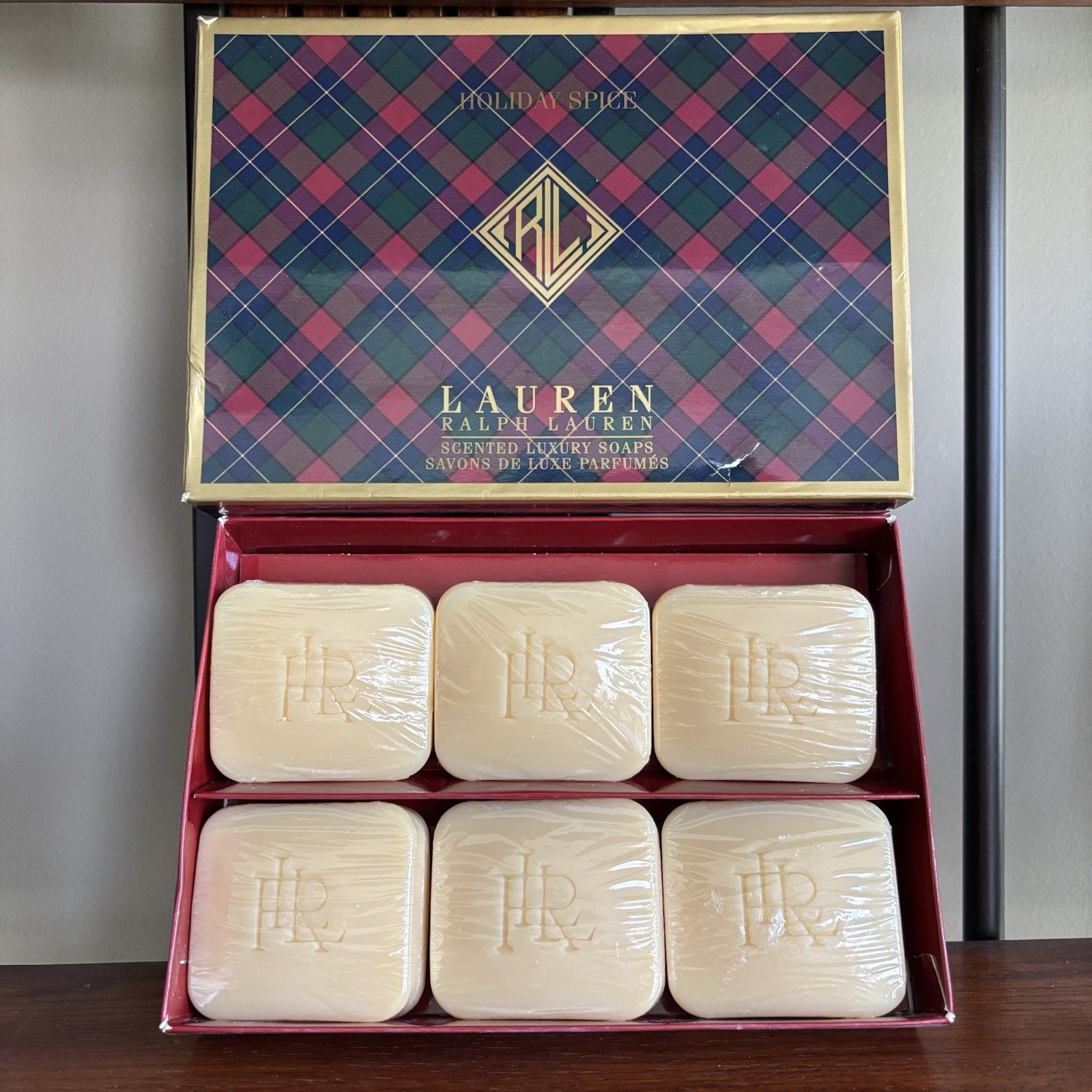 LAUREN RALPH LAUREN HOLIDAY SPICE SIX SCENTED LUXURY FACTORY SEALED SOAPS NIB