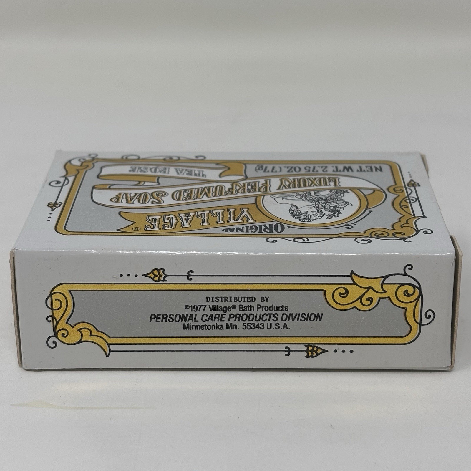 VTG Bar Soap 1977 Village Bath Products Tea Rose Luxury Perfumed 2.75 oz New